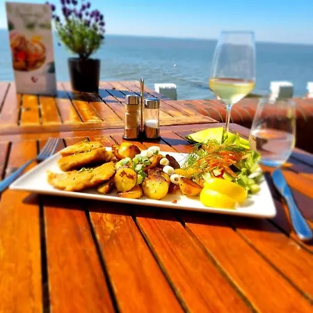 Strand-hotel Seenelke Hotel 4*