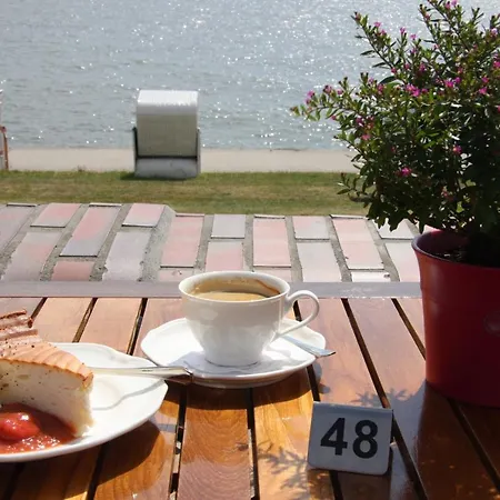 Strand-hotel Seenelke Szálloda 4*