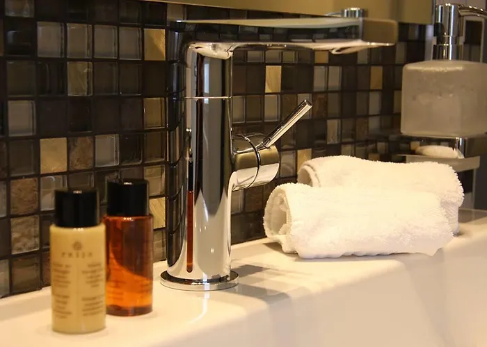 Отель Strand-hotel Seenelke 4*